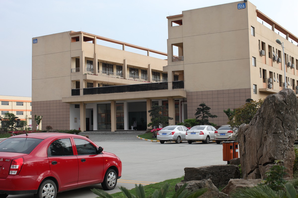 廠(chǎng)區(qū)環(huán)境 (3)